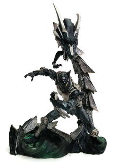 เอสไอซี โชกอน SIC Shogon คาเมนไรเดอร์ริวงะ Masked Rider Ryuga **มังกรขาดแขนหนึ่งข้าง นอกนั้นสมบูรณ์ จากภาพยนตร์ทีวีคาเมนไรเดอร์ริวคิ Ryuki ของเก่าขายตามสภาพ