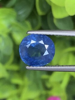 พลอย ไพลิน Blue Sapphire 3.77 กะรัต (Cts.) พลอยแท้ อัญมณีมงคลประจําวันเกิด เครื่องประดับพลอย