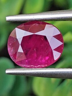 พลอย ทับทิม สยาม Siam Ruby sapphire 1.60 กะรัต (Cts.) พร้อมใบเซอร์ (With Certificate) พลอยแท้ อัญมณีมงคลประจําวันเกิด เครื่องประดับพลอย