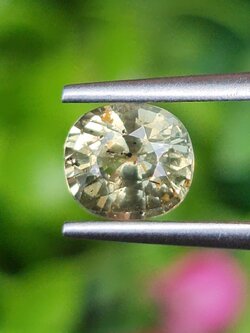 พลอย บุษราคัม yellow sapphire 1.46 กะรัต (Cts.) ดิบ (Unheated) พร้อมใบเซอร์ พลอยแท้ อัญมณีมงคลประจําวันเกิด เครื่องประดับพลอย