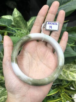 J05C0030 หยก พม่า แท้ Jade กำไลหยก 58 มม. (Jade bracelet) พม่า (Myanmar)