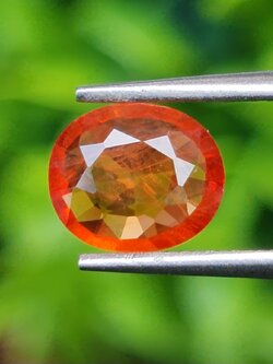 พลอย บุษราคัม Yellow Sapphire 1.44 กะรัต (Cts.) พลอยแท้ อัญมณีมงคลประจําวันเกิด เครื่องประดับพลอย