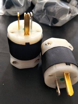 AC POWER PLUG : HUBBELL 8215 C HOSPITAL GRADE ปลั๊กตัวผู้