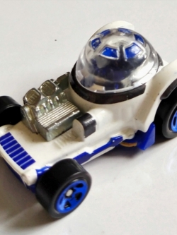 ของเล่น ของสะสม Die cast car รถเหล็ก hotwheel แคแรคเตอร์ R2D2 จาก star wars สภาพใหม่ แกะแพค