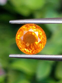 พลอย สเปสซาร์ไทต์ Spessartite Garnet 2.41 กะรัต Cts. พลอยแท้ อัญมณีมงคลประจําวันเกิด เครื่องประดับพลอย