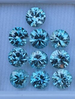 พลอย เพทาย Natural Zircon 9.42 กะรัต (Cts.) 10 เม็ด (2Pcs.) พลอยแท้อัญมณีมงคล ประจําวันเกิด เครื่องประดับพลอย