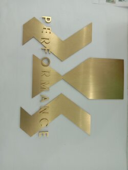 ป้ายอักษรโลหะ