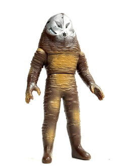 มีหลายภาพ,ซอฟ 3.5-4นิ้ว สัตว์ประหลาดมนุษย์ดาว ซาราป จากอุลตร้าแมน มือสองสภาพดี มีรอยบ้าง