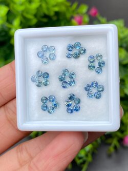 พลอย ไพลิน blue sapphire 5.30 กะรัต (Cts.) 40 เม็ด (pcs.) พลอยแท้ อัญมณีมงคลประจําวันเกิด เครื่องประดับพลอย