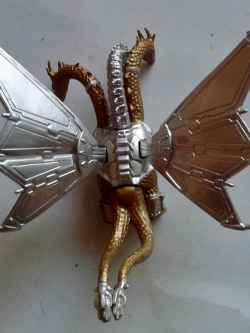 มังกร 3 หัวสีเงิน-ทอง สูง 11 ซม.