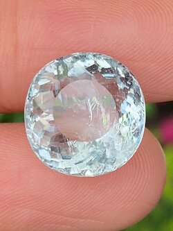 พลอย อความารีน Aquamarine 6.77 กะรัต (Cts.) พลอยแท้ อัญมณีมงคลประจําวันเกิด เครื่องประดับพลอย