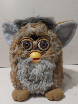 มีหลายภาพ ตุ๊กตาเฟอร์บี้ ของแท้แบรนด์ Tiger ไม่เช็คระบบ ไฟ