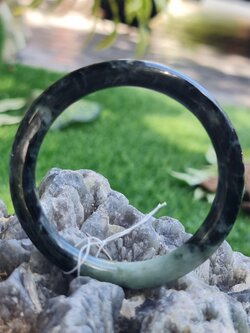 JB6711134 หยก พม่า แท้ Jade กำไลหยก (Jadeite bracelet) พม่า (Myanmar) 56.6 มม.