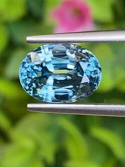 พลอย เพทาย (Zircon) 3.78 กะรัต (Cts.) พลอยแท้ อัญมณีมงคลประจําวันเกิด เครื่องประดับพลอย