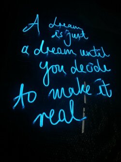 ป้ายไฟนีออน แสงสีฟ้า อะคริลิคใสรองหลัง