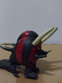 ซอฟ แบล็คเอนด์ ลาสบอส สัตว์ประหลาด จากอุลตร้าแมน เรโอขนาด 4 นิ้ว สูง 3นิ้ว งาน bandai chaina ปี 2002 สภาพดี Soft Monster Black End in series Ultraman Leo