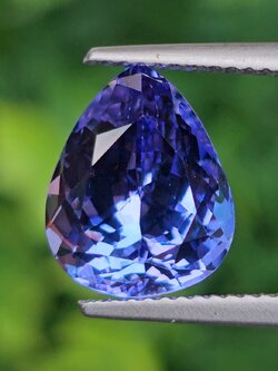พลอย แทนซาไนท์ Tanzanite 5.30 กะรัต (Cts) พร้อมใบเซอร์ พลอยแท้อัญมณีมงคล ประจําวันเกิด เครื่องประดับพลอย