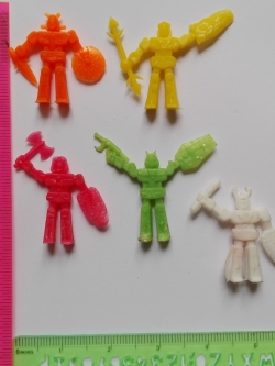 ตุ๊กตุ่น แอ๊นท์ 2" Ants ตุ๊กตุ่นพลาสติกตัวแข็งกึ่งอ่อน หลากสี จำนวน5ตัว 'หุ่นซุปเปอร์โรบอต Super Robot'