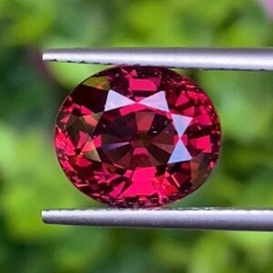 โรโดไลต์ (Rhodolite)