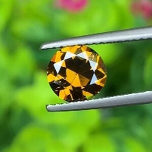 ดีแมนทอยด์ (Demantoid)