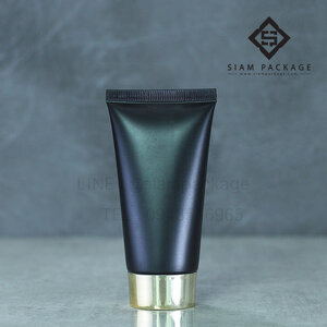 หลอดโฟมดำ 50g. ฝาเกลียวสีทองเงา