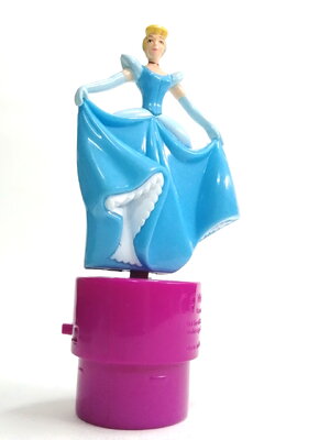 ฟิกเกอร์กลไก กดขยับ ซินเดอเรลล่า ขนาดราว4.5 นิ้ว ของดีสนีย์ สภาพดีมีรอยบ้างขนาดตามรูป