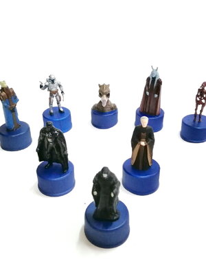 ฝาจุก สตาร์วอส์ Bottle cap ของเป๊บซี่(PEPSI)ฝ่าย จักรวรรดิ์ มี8แบบ พิจารณาตามรูป สภาพดี