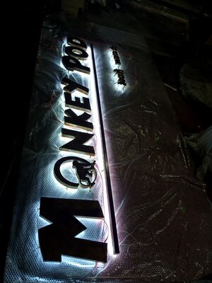 ป้ายไฟออกหลัง