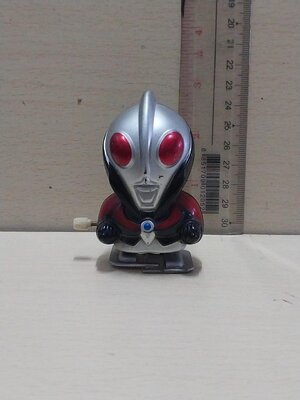 มีหลายภาพ,**ลานติดขัดใช้ไม่ได้ ฟิกเกอร์ไขลาน ดาร์คอุลตร้าแมน จากเอเพ๊กซ์ Dark Ultraman ,Apext มือสองเก่าเก็บสภาพดีมีรอยบ้าง หายาก