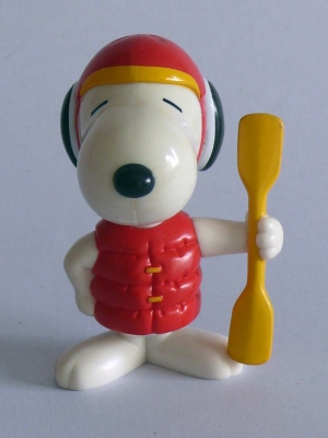 ของสะสมงานเก่าจากแมคโดนัลด์ สนูปปี้ซีรี่ย์ ใส่ชุดประจำชาติต่างๅ