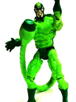 ฟิกเกอร์ AFC (แอคชั่นฟิกเกอร์) เดอะ สกอร์เปี้ยน THE SCORPION จาก SPIDER MAN ขนาดสูง 15 ซม. ขยับแขนได้ ชิ้นส่วนหางกดด้านหลังแล้วขยับได้ งานจีนเก่าปี 1999 สภาพสะสมเก่าเก็บ