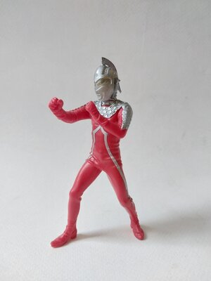 อุลตร้าเซเว่น Ultra Seven แคนดี้ทอยส์ ไม่มีก้อนน้ำแข็ง ขนาดประมาณ 5 นิ้ว งานเก่า