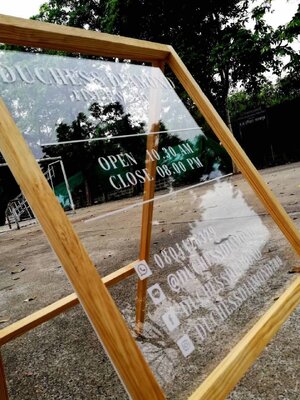 ป้ายไม้พาสวู๊ดตั้งพื้น