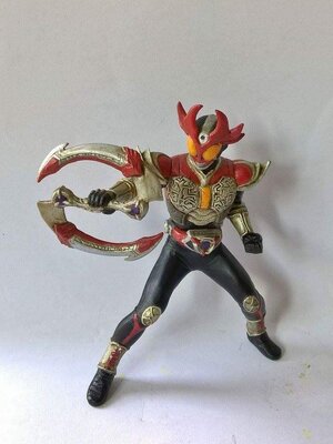 กาชาปอง มาสค์ไรเดอร์ อากิโตะ เบิร์นนิ่ง ฟอร์ม