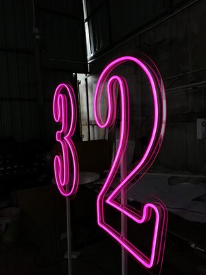 ป้ายไฟนีออน