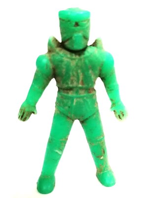 ตุ๊กตาแอ๊นท์แถมขนมถุงถั่ว ขนาดประมาณ 5 ซม. เก็ตเตอร์ โพเซดอน จากภาพยนตร์ อภินิหารหุ่นยนต์3พลัง ตุ๊กตุ่นแอนท์งานเก่า ราวปี 2519-20 สภาพเดิมๆครบสมบูรณ์