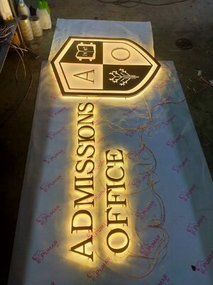 ป้ายไฟออกหลัง