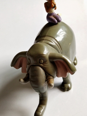 ของสะสมเก่าแมคโดนัลด์ จากภาพยนต์การ์ตูนอนิเมชั่น เมาคลีลูกหมาป่า,ชานตินั่งบนหลังช้าง งานดิสนีย์ Disney's Jungle Book ,Shanti on elephant