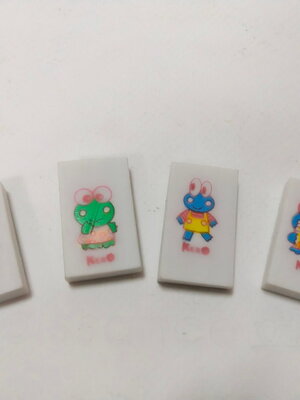 ยางลบโบราณ รุ่นเก่า ขนาดตามภาพ กบ เคโระ ซานริโอ้ ขายทั้งชุด 4 ก้อน