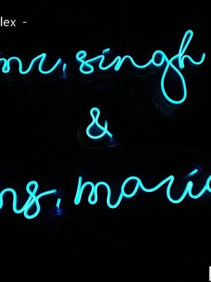 ป้ายไฟนีออนดัด แสงสีฟ้า