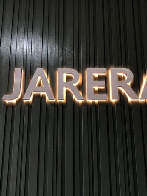 ป้ายอักษรเเสตนเลสสีเงิน ไฟออกหลัง