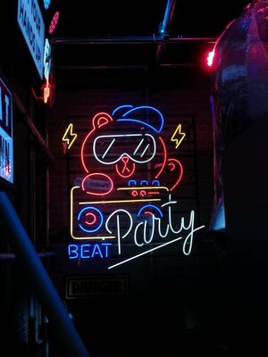 งานไฟดัด ลูกค้าLINE ติดตั้งสยามสแควร์วัน