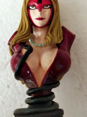 ของเล่น ของสะสม ฟิกเกอร์ บัซครึ่งตัว ตัวร้าย จากเรื่อง คิวตี้ฮันนี่ ขาดเครื่องหมายที่หน้าผาก