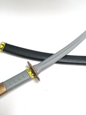 ของเล่นพลาสติกเลียนแบบดาบซามูไร ขนาดตามรูป