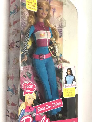 มือ1 เก่าเก็บ ตุ๊กตาบาร์บี้อาชีพ Barbie I can be... Race Car Driver บาร์บี้ขับรถซิ่ง