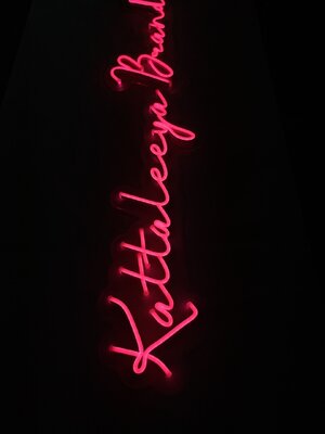 ป้ายไฟนีออน