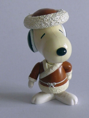 ของสะสมงานเก่าจากแมคโดนัลด์ สนูปปี้ซีรี่ย์ ใส่ชุดประจำชาติต่างๅ