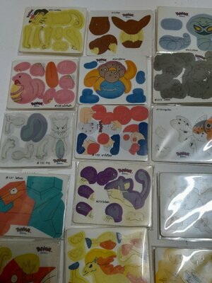 มีหลายภาพ,แผ่นตัวต่อ โปเกมอน พรีเมี่ยมแถมขนมแคมปัส ของแถมราวปี 2001 -2002 ขายเหมาไม่แยก 32 อัน