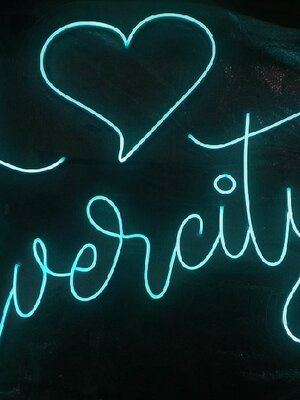 ป้ายไฟนีออน