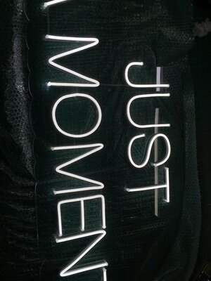 ป้ายไฟนีออน